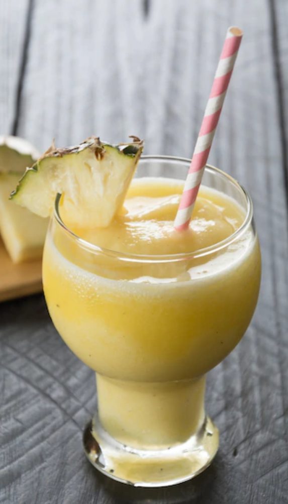 Scopri di più sull'articolo Smoothie ananas e sedano A.M.A.