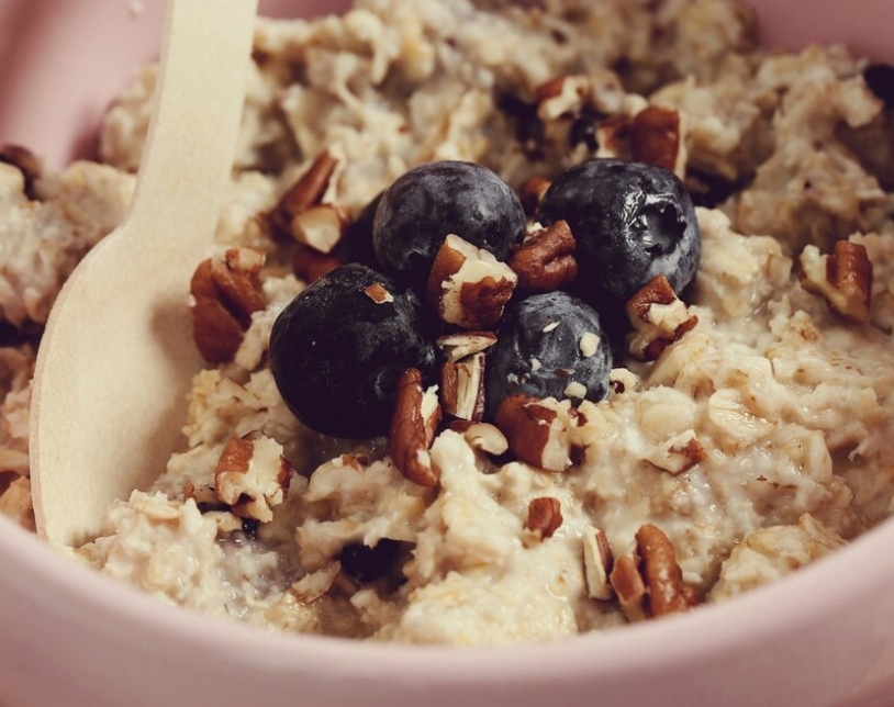 Al momento stai visualizzando Muesli con frutta fresca e frutta secca